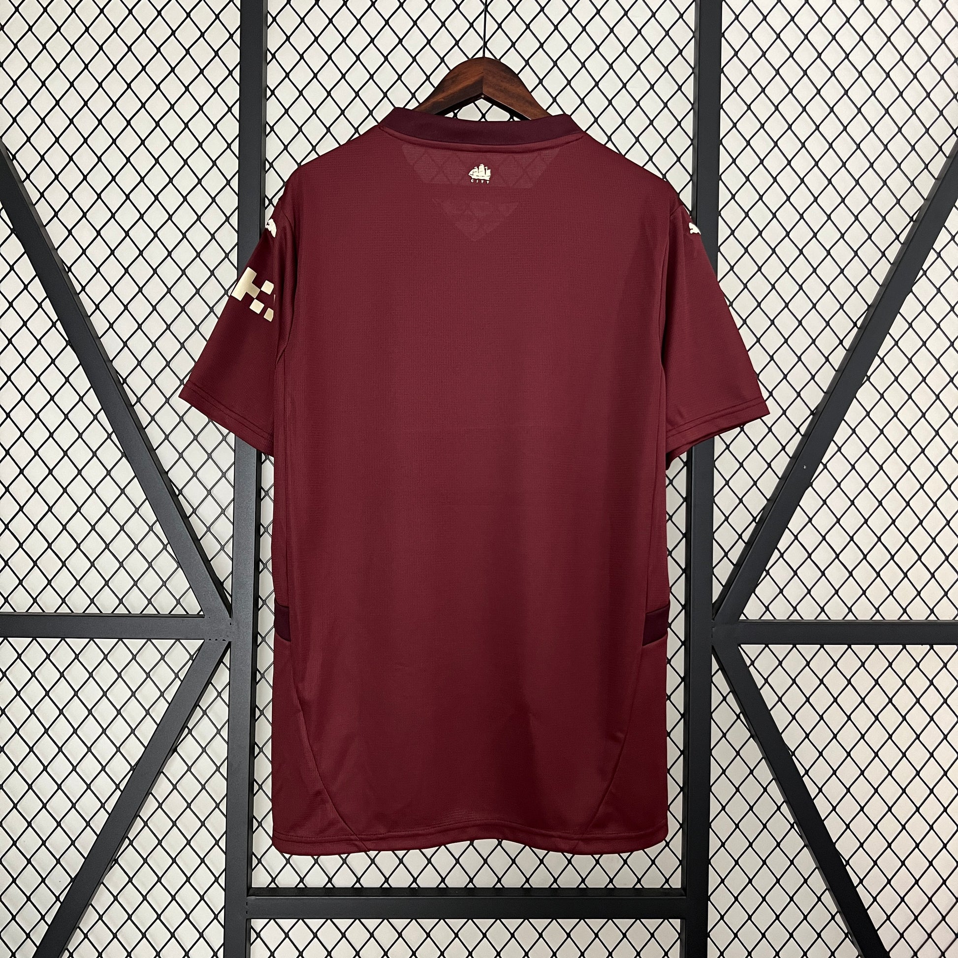 24/25 Manchester City